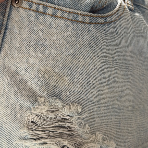 Woman's Glamorous Destroyed Jeans Size Small - Picture 6 of 6